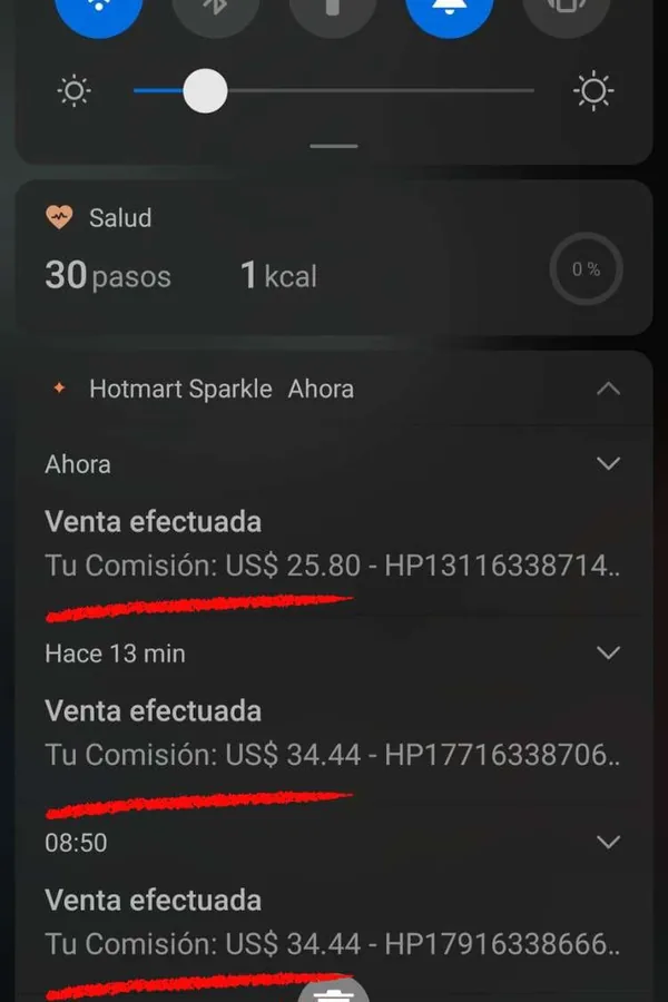 Tres ventas efectuadas en el panel de Hotmart